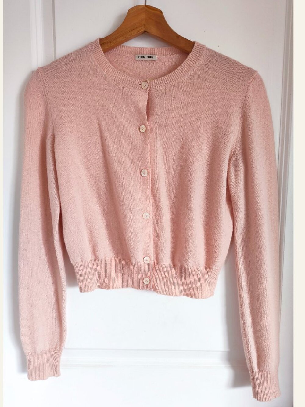 Miu Miu 100% cashmere pink cardigan